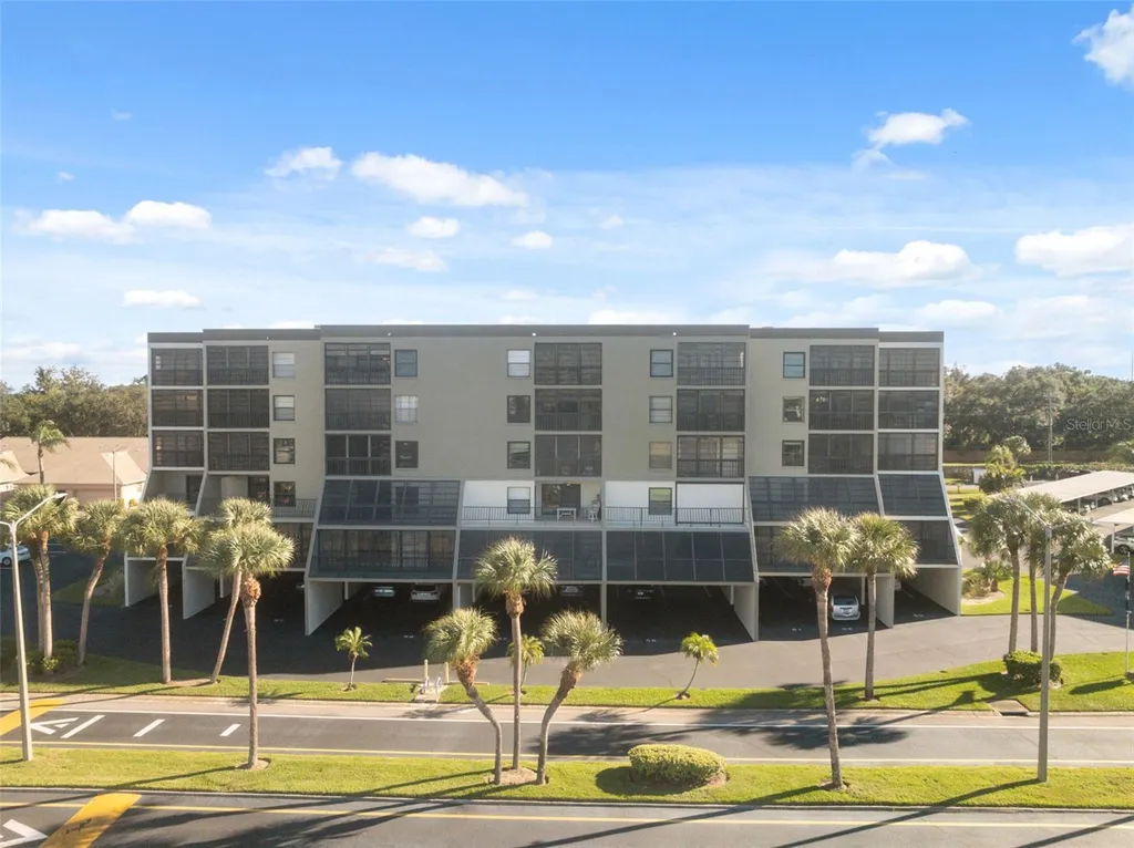 9860 62nd Terrace N St Petersburg FL 33708