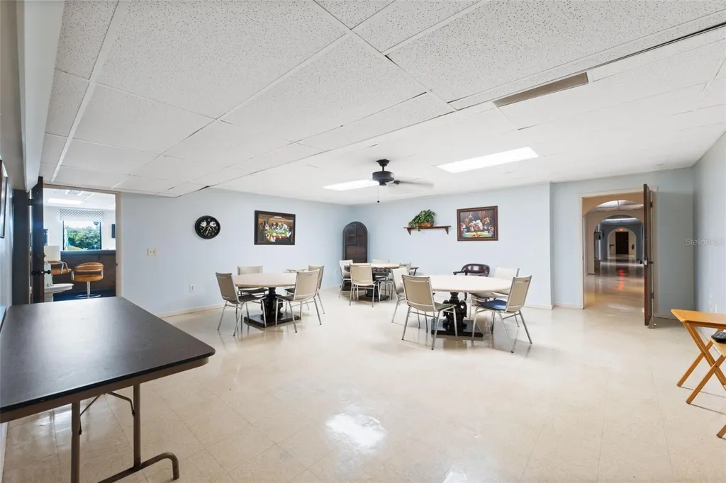 9860 62nd Terrace N St Petersburg FL 33708
