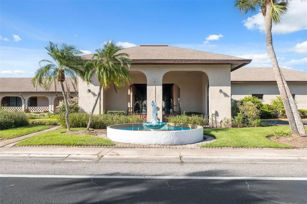 9860 62nd Terrace N St Petersburg FL 33708