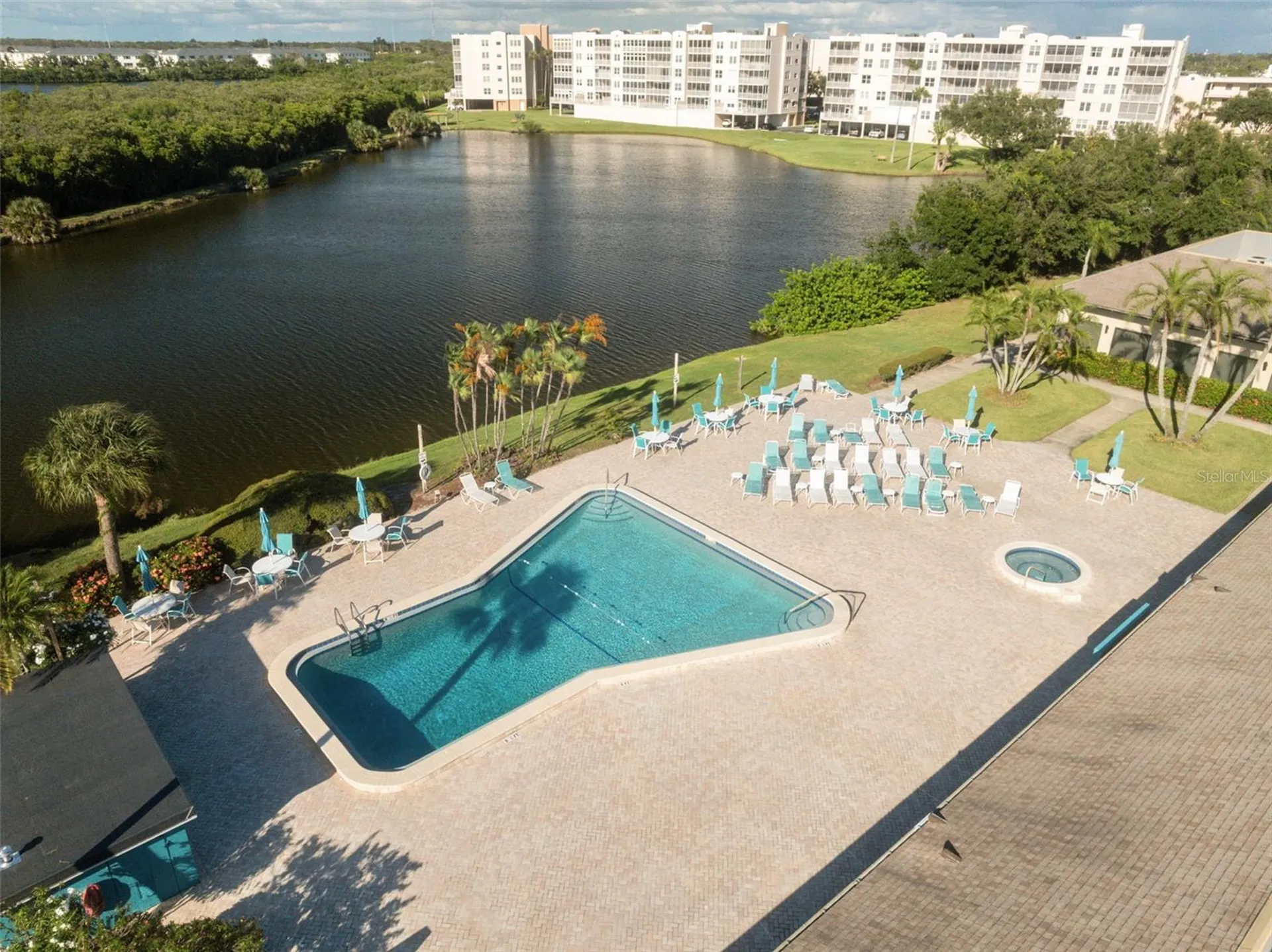 9860 62nd Terrace N St Petersburg FL 33708