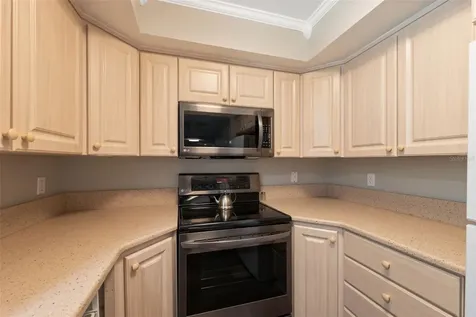 9860 62nd Terrace N St Petersburg FL 33708