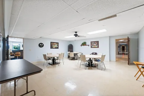 9860 62nd Terrace N St Petersburg FL 33708