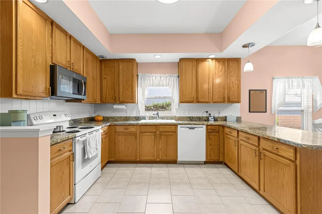 9200 SW 93rd Circle Ocala FL 34481