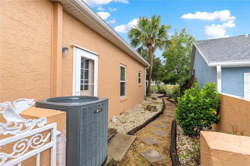 9200 SW 93rd Circle Ocala FL 34481