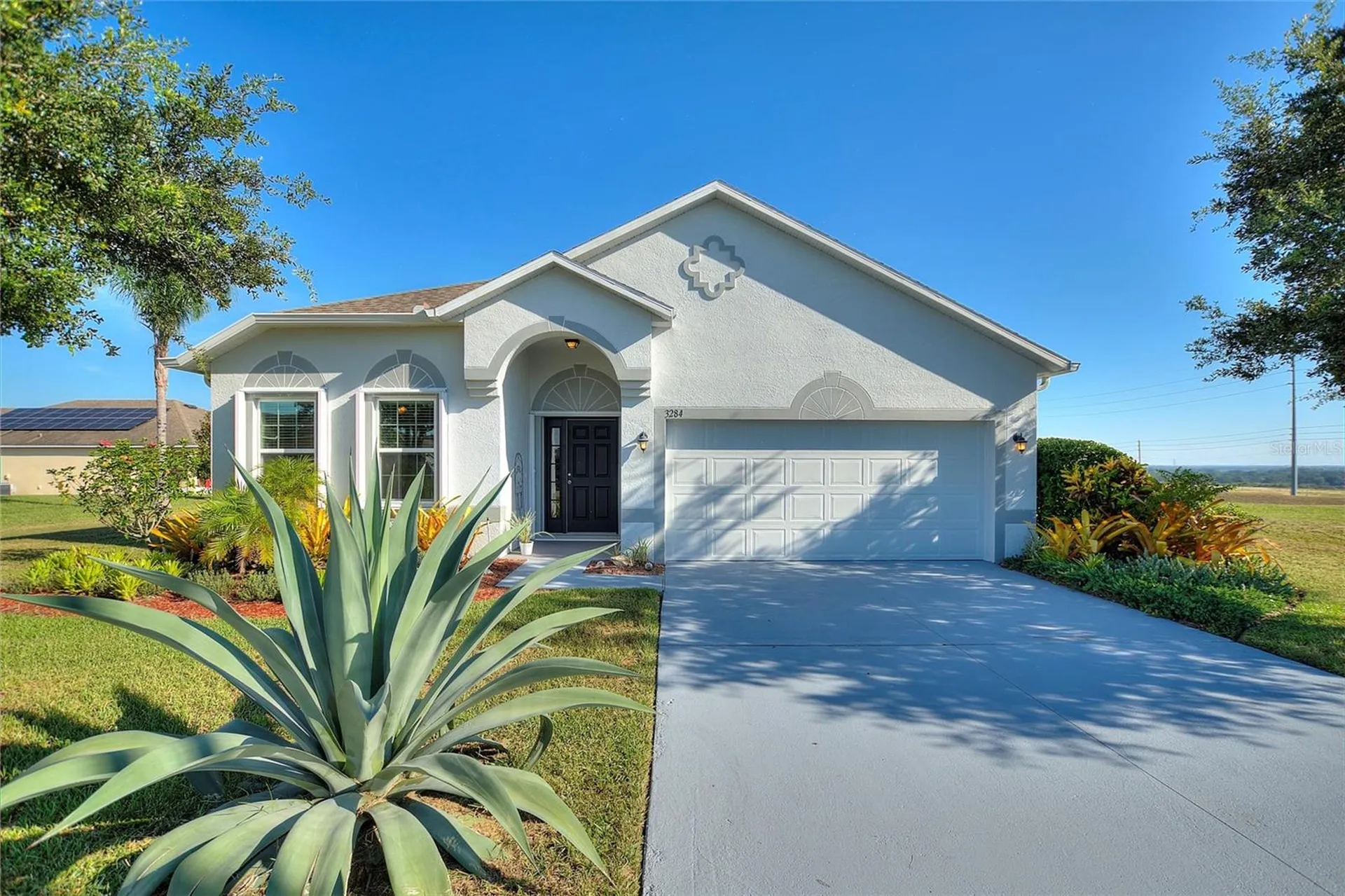 3284 Lynrock Avenue Dundee FL 33838