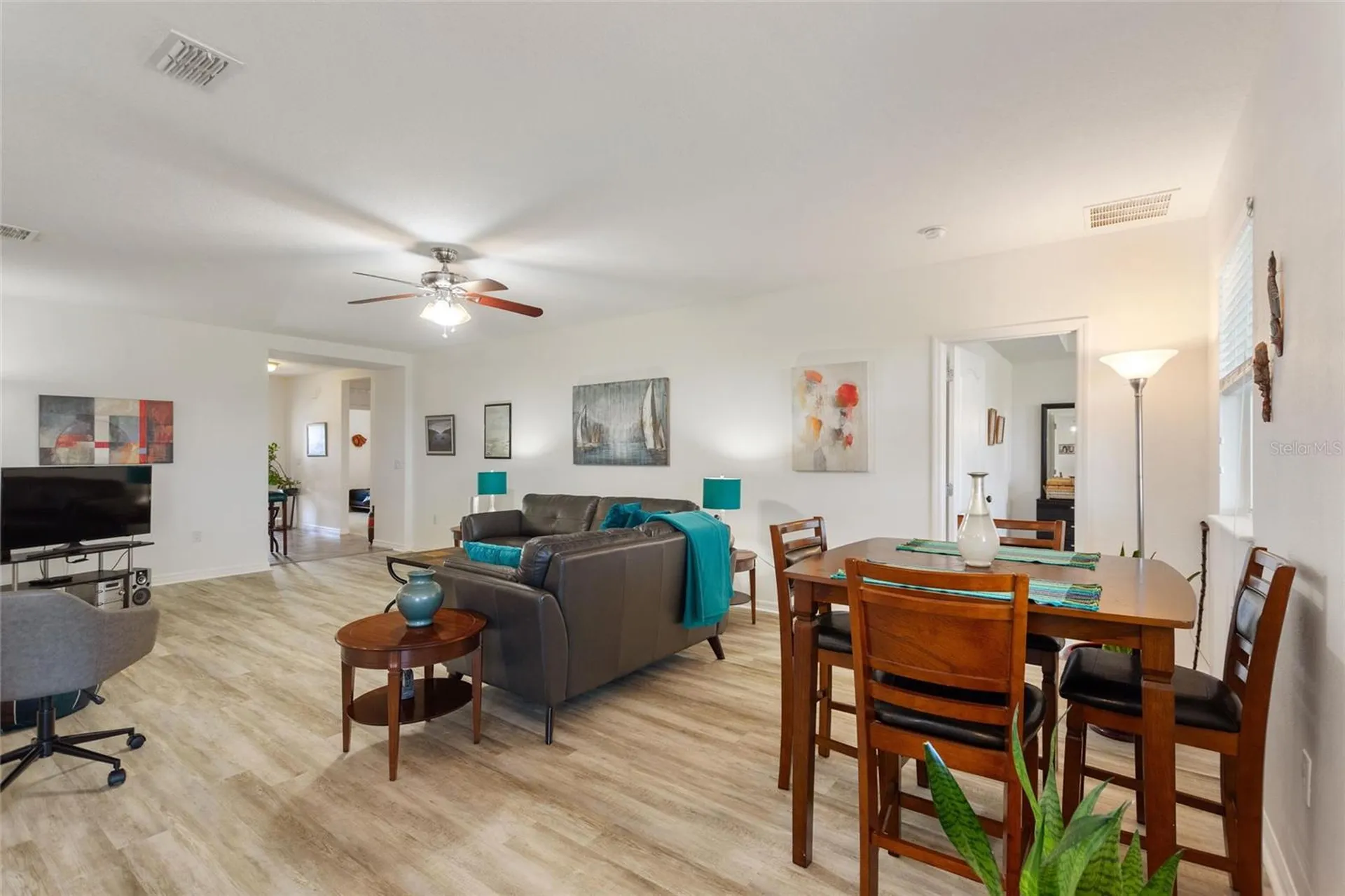 3284 Lynrock Avenue Dundee FL 33838
