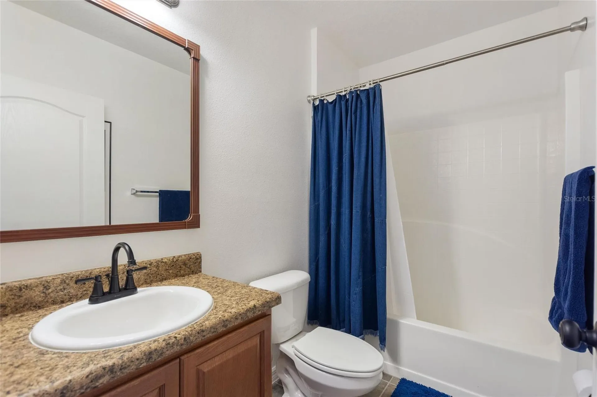 3284 Lynrock Avenue Dundee FL 33838