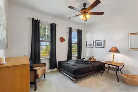 3284 Lynrock Avenue Dundee FL 33838