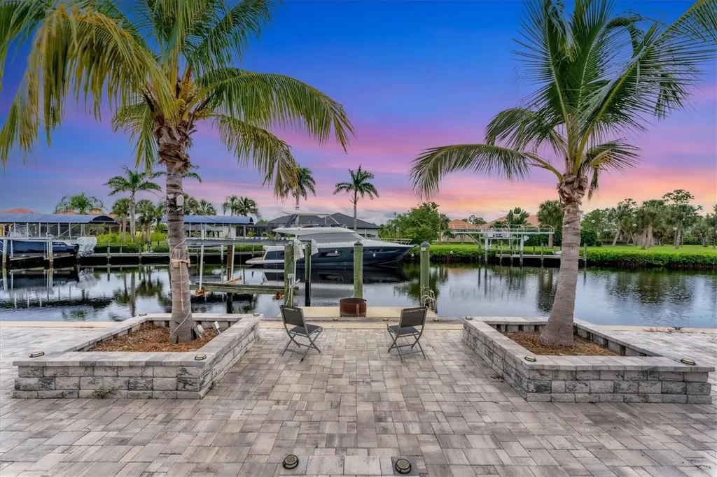 19399 Abhenry Circle Port Charlotte FL 33948