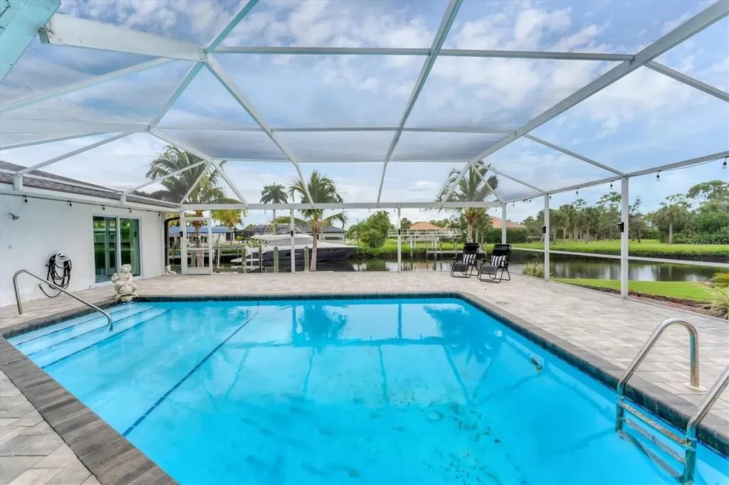 19399 Abhenry Circle Port Charlotte FL 33948