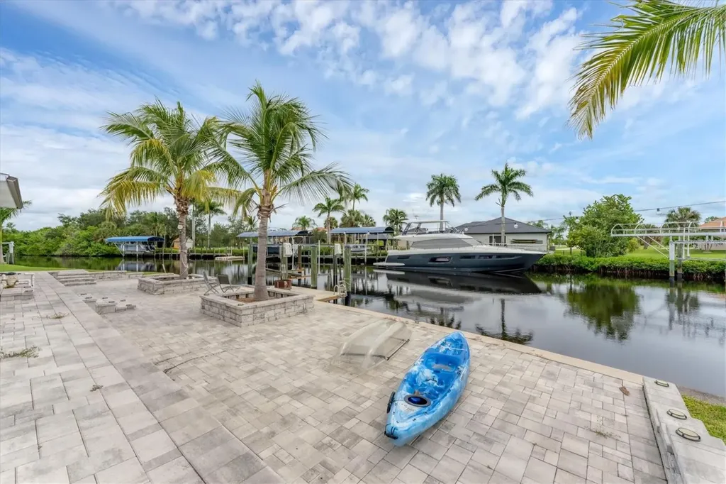 19399 Abhenry Circle Port Charlotte FL 33948