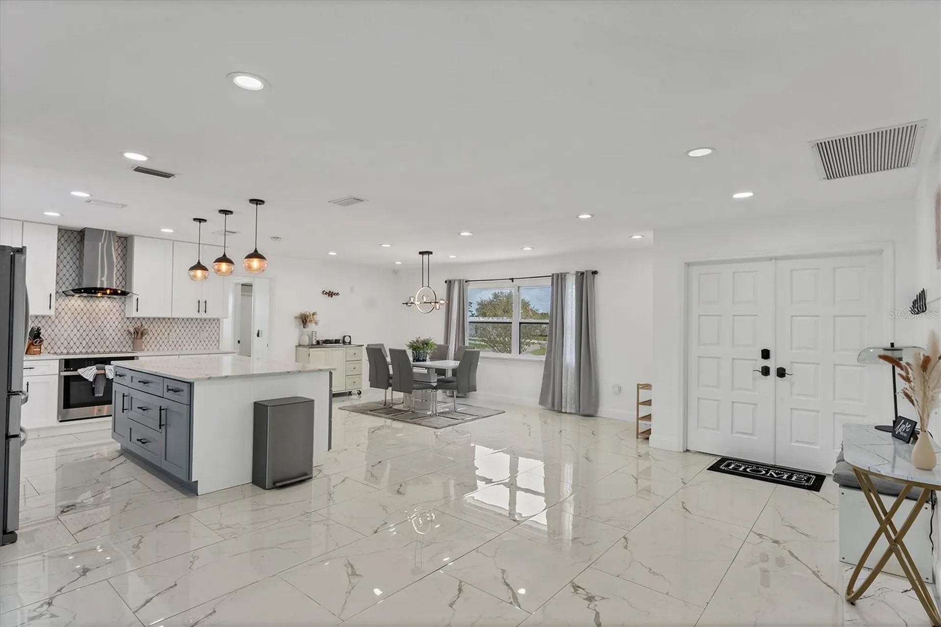 19399 Abhenry Circle Port Charlotte FL 33948