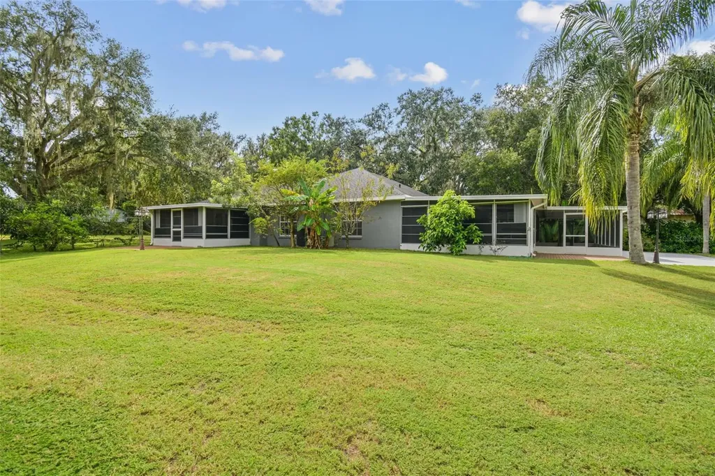 5504 Bruton Road Plant City FL 33565