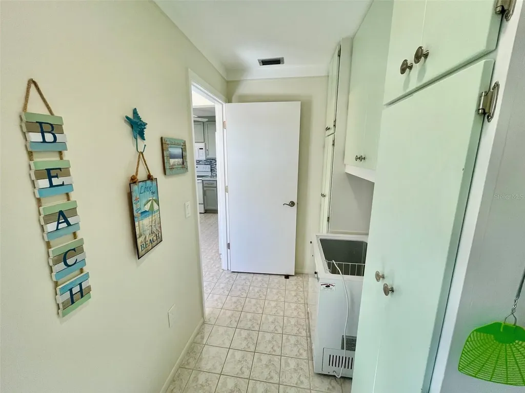 126 Sandstone Circle Venice FL 34293