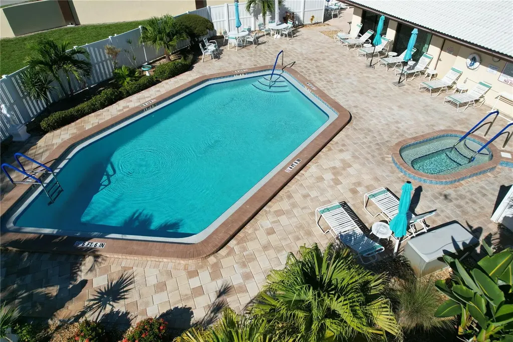 126 Sandstone Circle Venice FL 34293