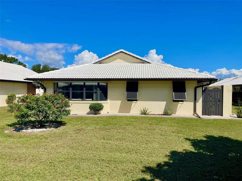 126 Sandstone Circle Venice FL 34293