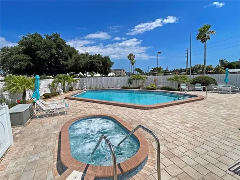126 Sandstone Circle Venice FL 34293
