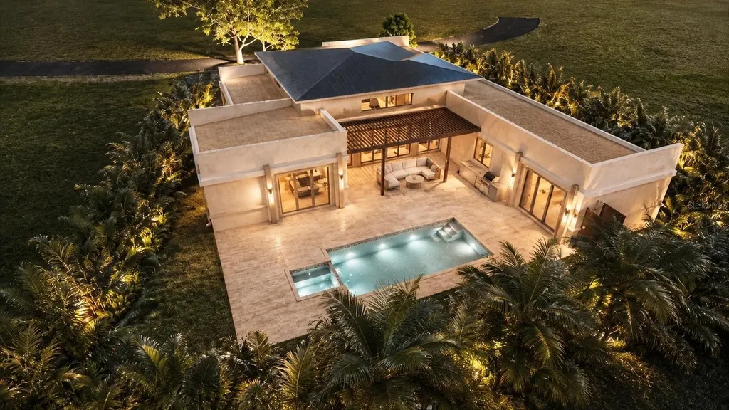 440 S Lime Avenue Sarasota FL 34237