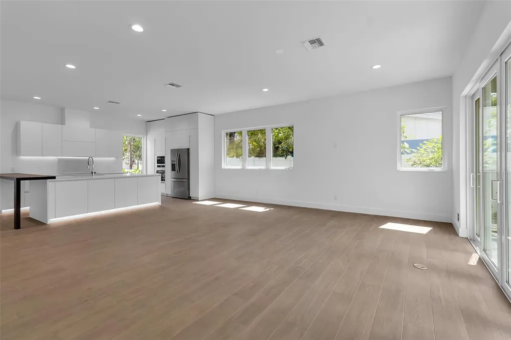 2516 Browning Street Sarasota FL 34237