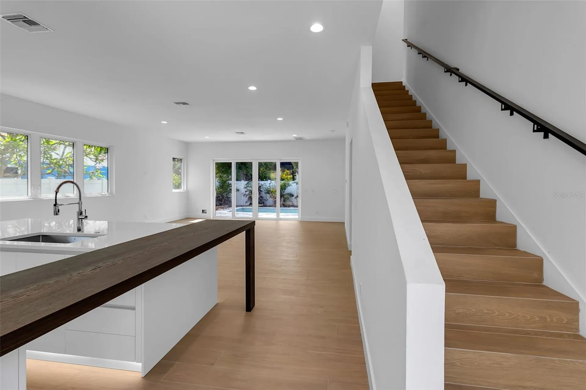 2516 Browning Street Sarasota FL 34237