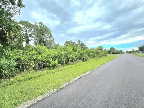10382 Deerwood Avenue Englewood FL 34224