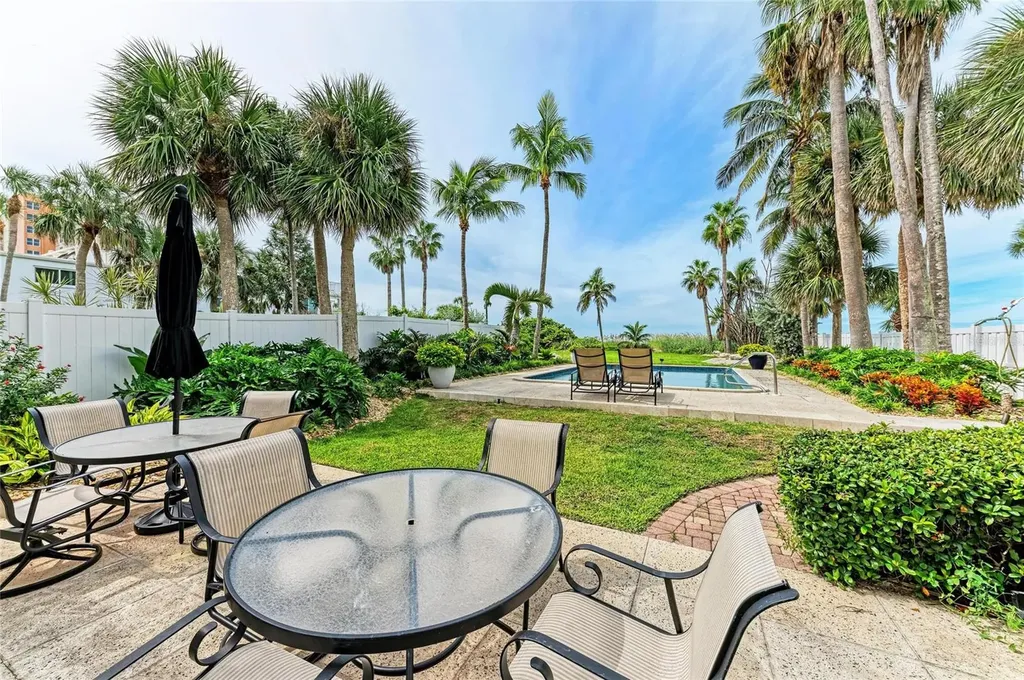 4473 Gulf Of Mexico Drive Longboat Key FL 34228
