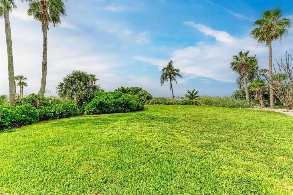 4473 Gulf Of Mexico Drive Longboat Key FL 34228