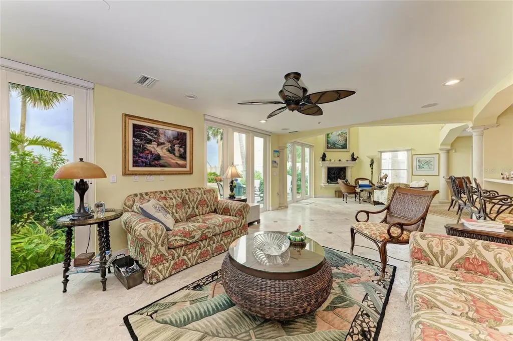 4473 Gulf Of Mexico Drive Longboat Key FL 34228