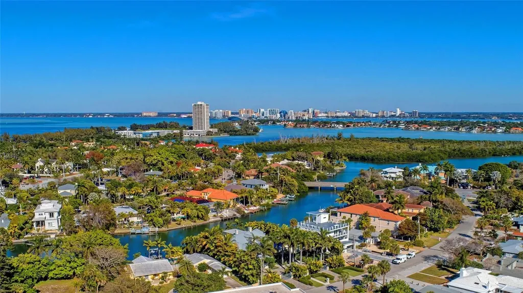 4473 Gulf Of Mexico Drive Longboat Key FL 34228