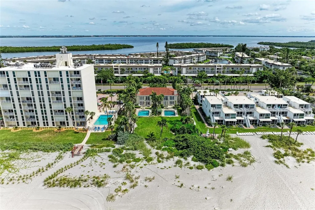 4473 Gulf Of Mexico Drive Longboat Key FL 34228