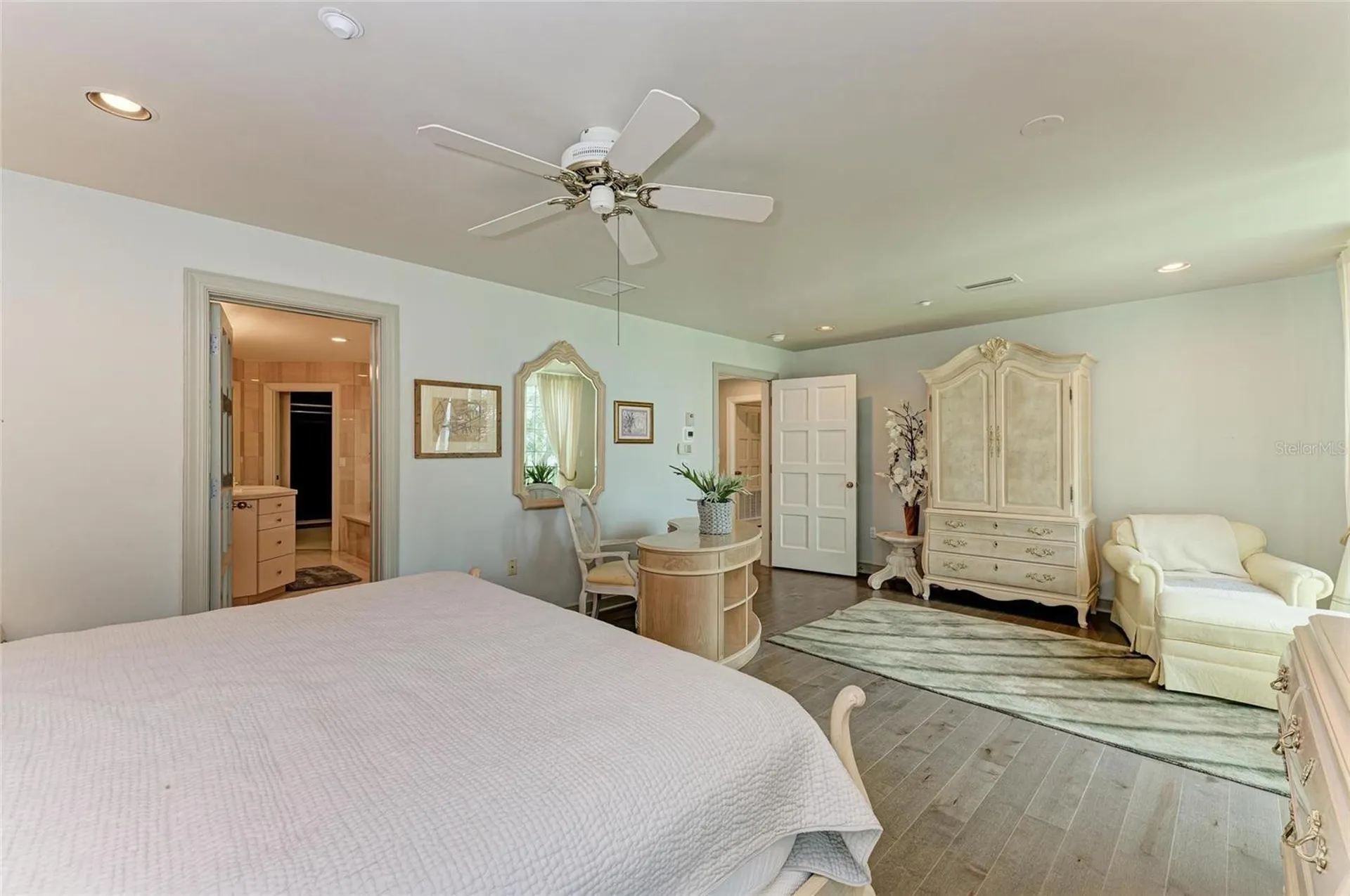 4473 Gulf Of Mexico Drive Longboat Key FL 34228