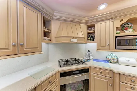 4473 Gulf Of Mexico Drive Longboat Key FL 34228