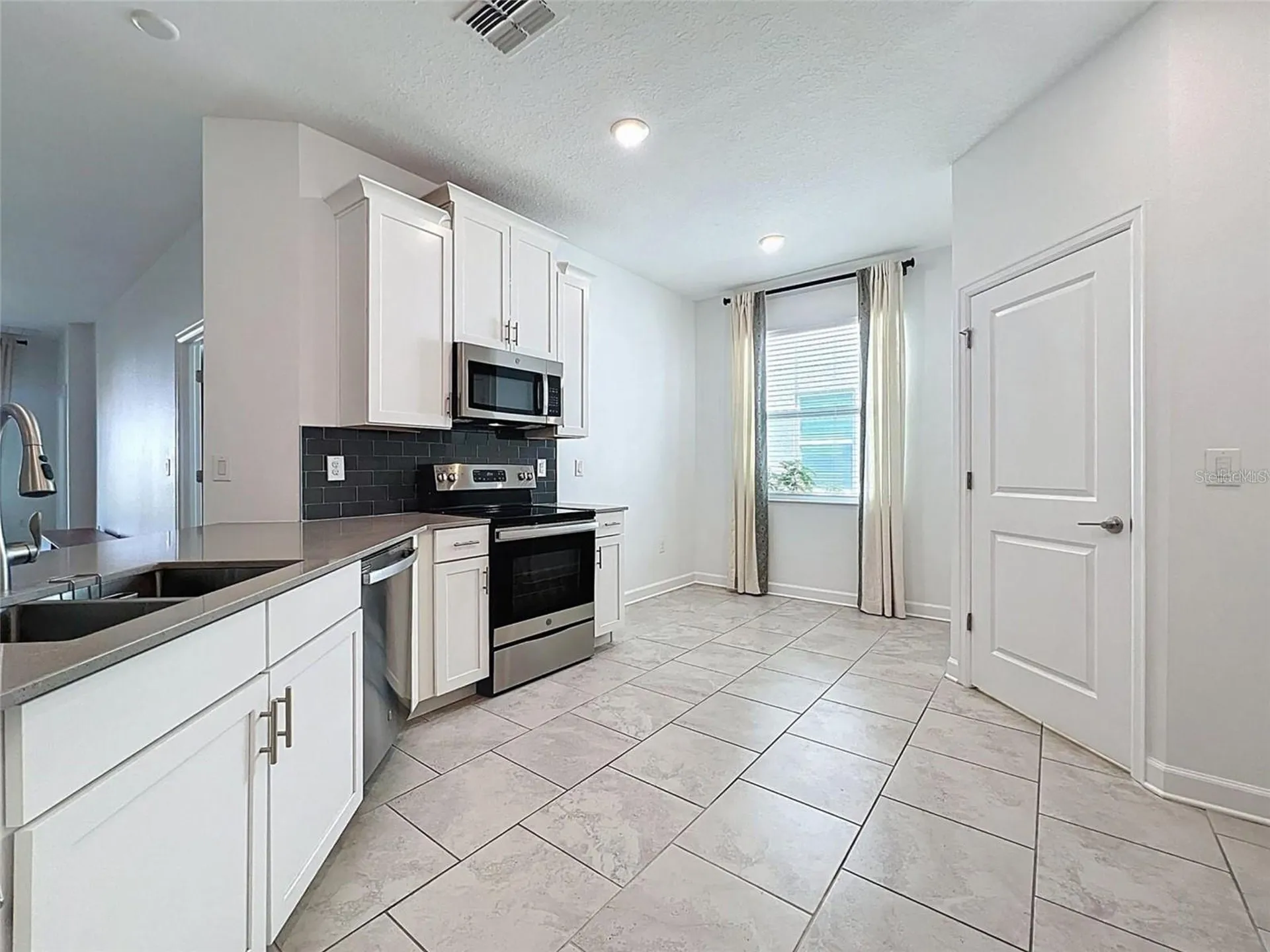 195 Preston Avenue Davenport FL 33837