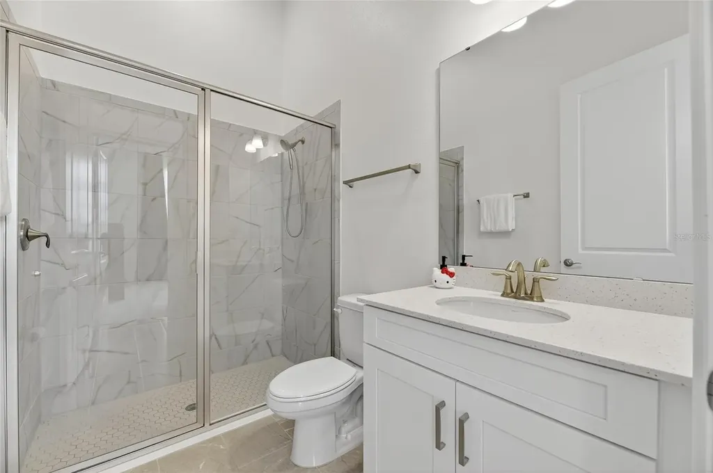 5975 Blakeney Loop Apollo Beach FL 33572