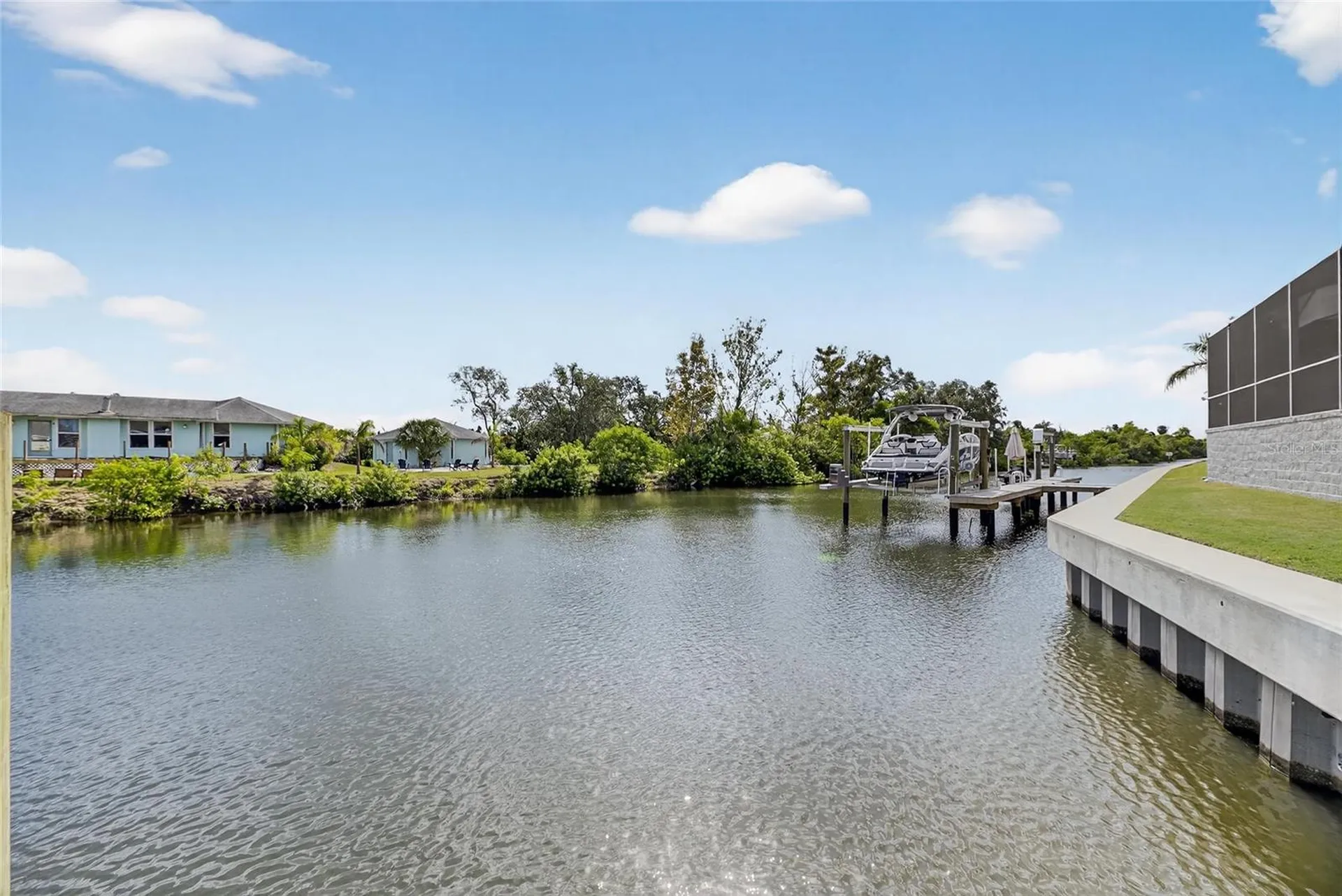 5975 Blakeney Loop Apollo Beach FL 33572