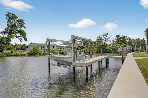 5975 Blakeney Loop Apollo Beach FL 33572
