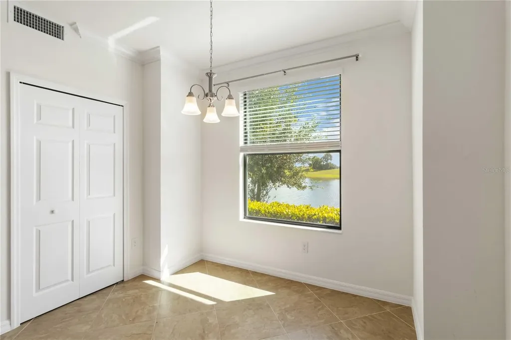 5614 Palmer Circle Bradenton FL 34211