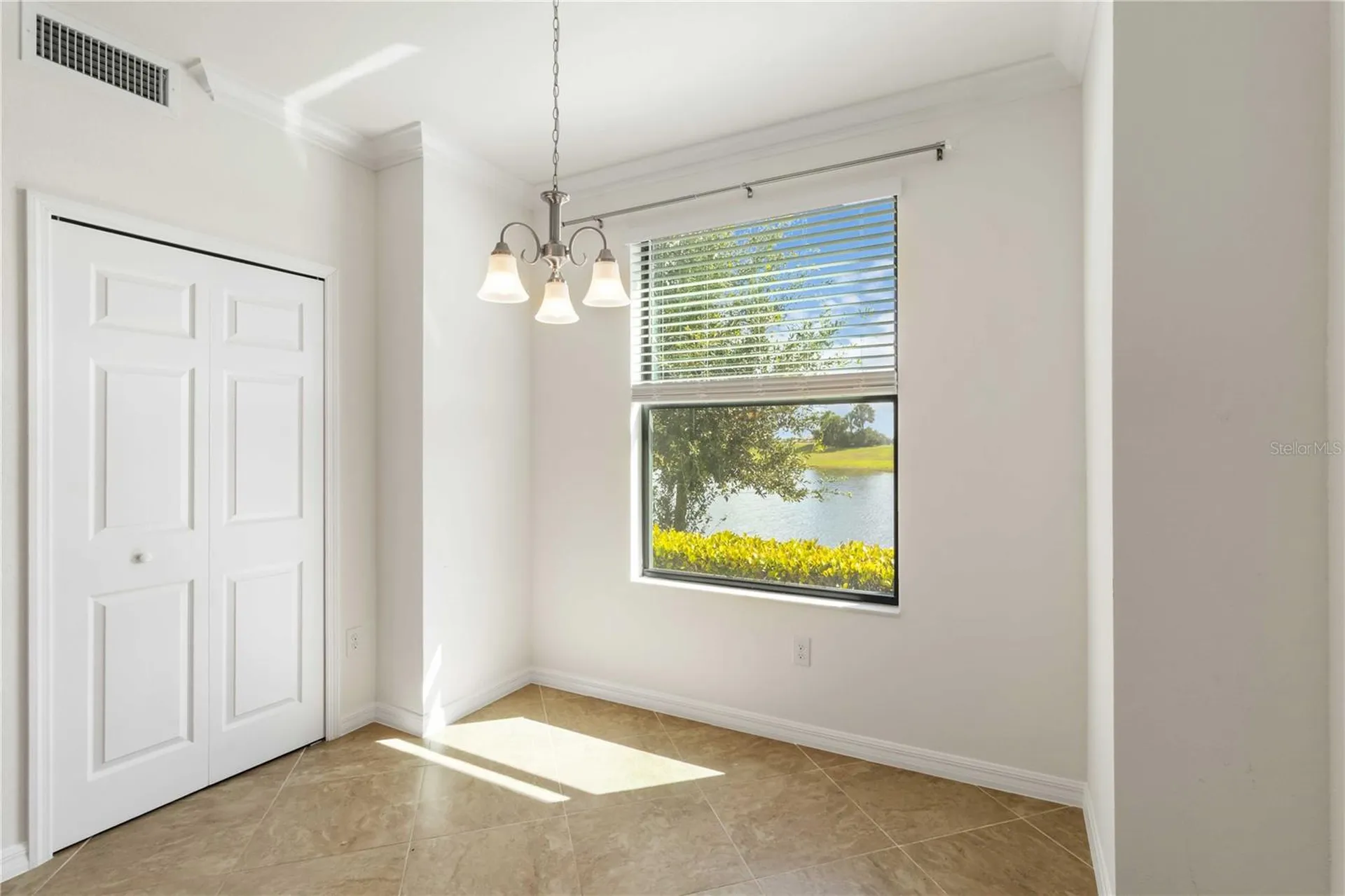 5614 Palmer Circle Bradenton FL 34211