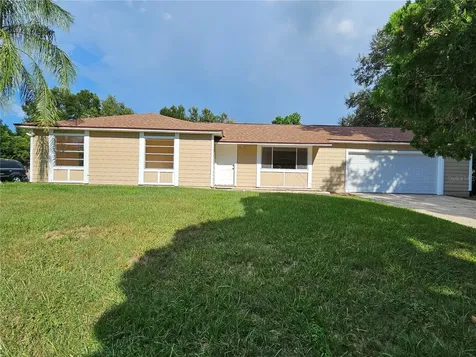 5311 Falling Water Drive Orlando FL 32818