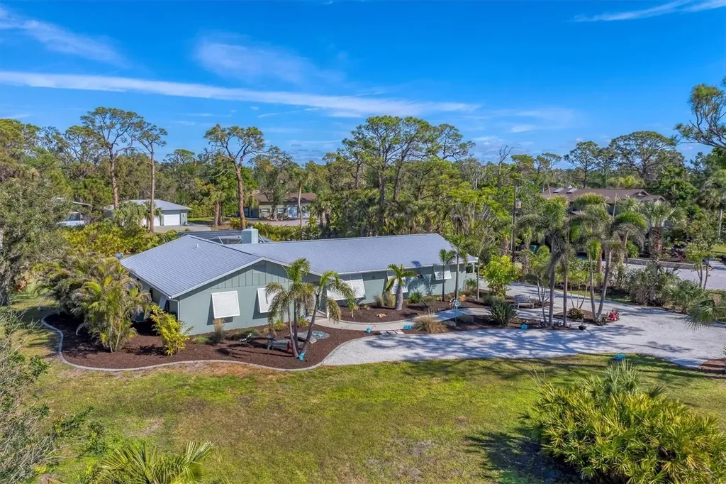 1080 Bayshore Drive Englewood FL 34223