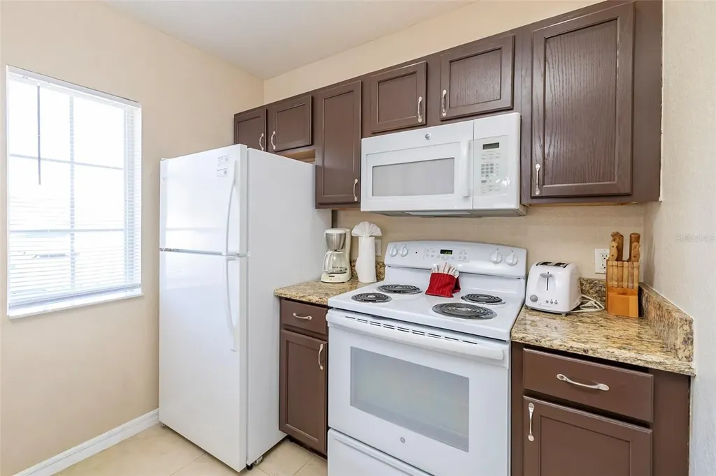 2208 San Vittorino Circle Kissimmee FL 34741