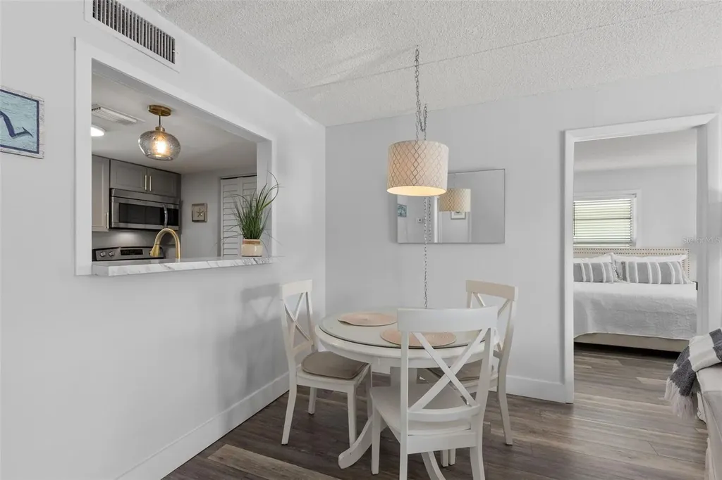 464 N Paula Drive Dunedin FL 34698