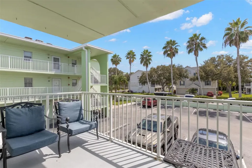 464 N Paula Drive Dunedin FL 34698