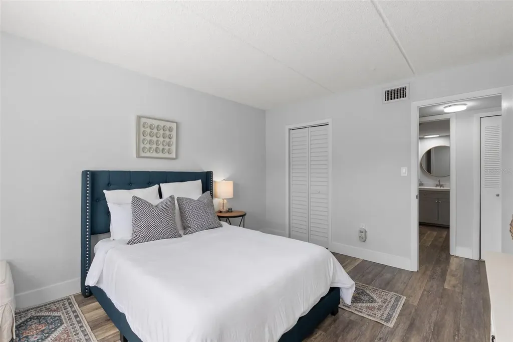 464 N Paula Drive Dunedin FL 34698