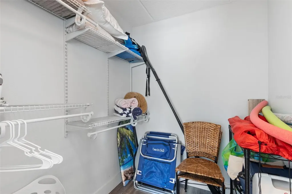 464 N Paula Drive Dunedin FL 34698