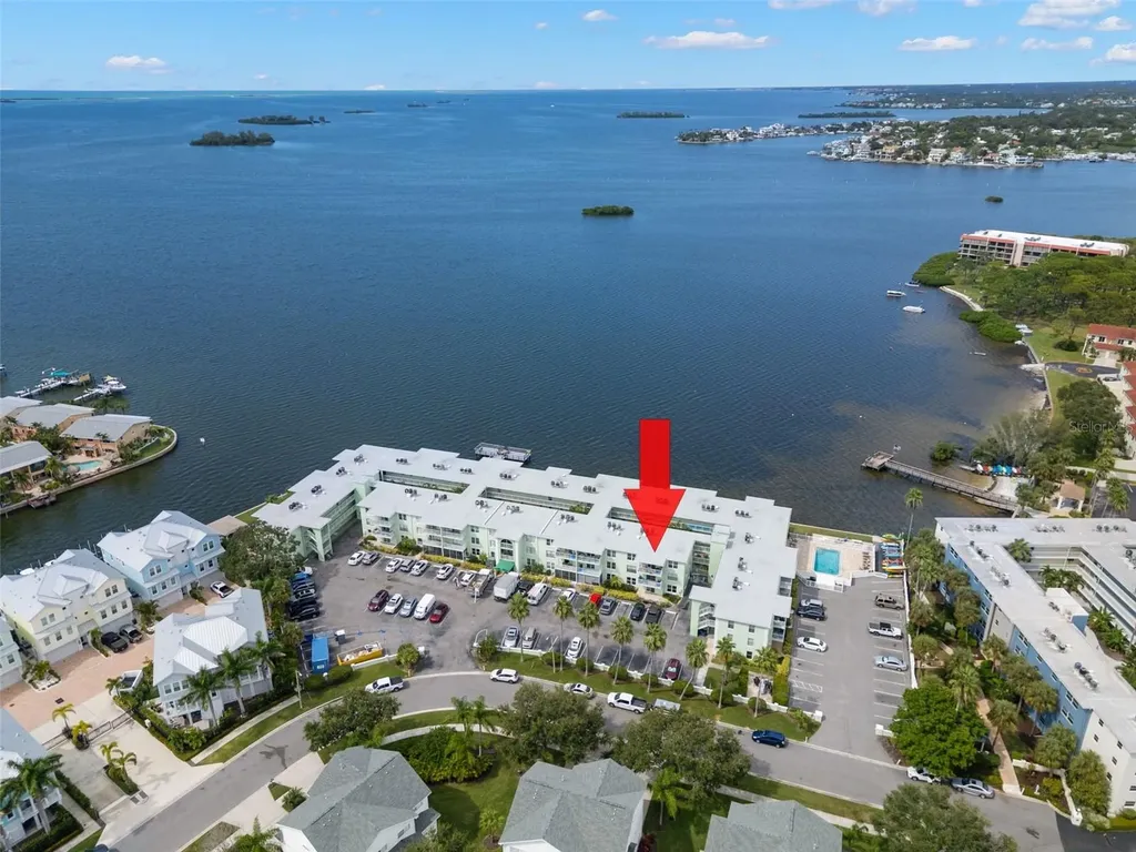 464 N Paula Drive Dunedin FL 34698