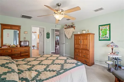 9086 Manchester Street Spring Hill FL 34606