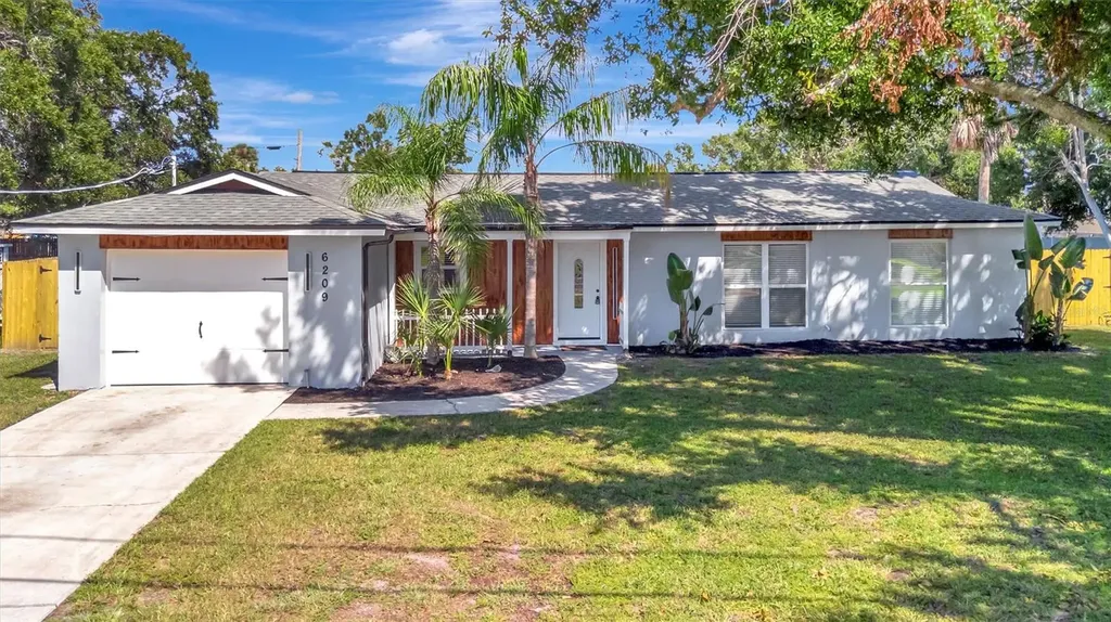 6209 Flamingo Drive Apollo Beach FL 33572
