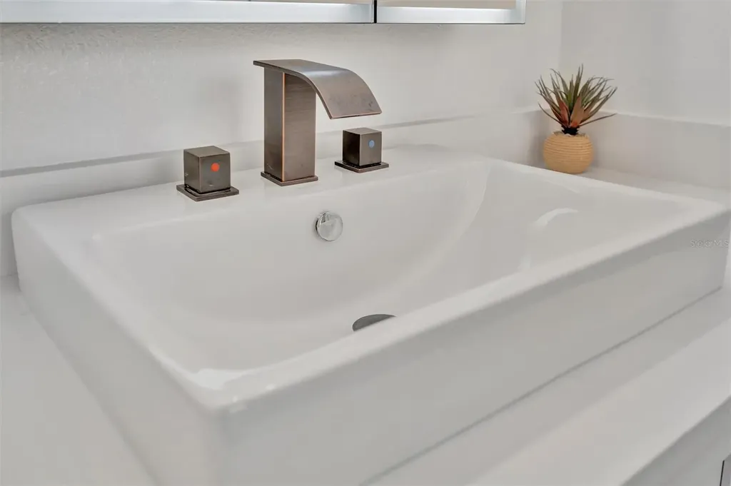 6209 Flamingo Drive Apollo Beach FL 33572