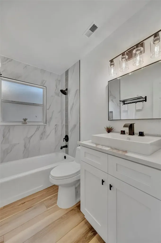 6209 Flamingo Drive Apollo Beach FL 33572